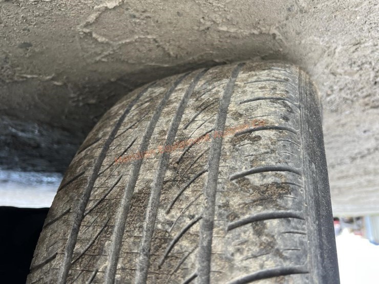 2011-ford-edge-image-12