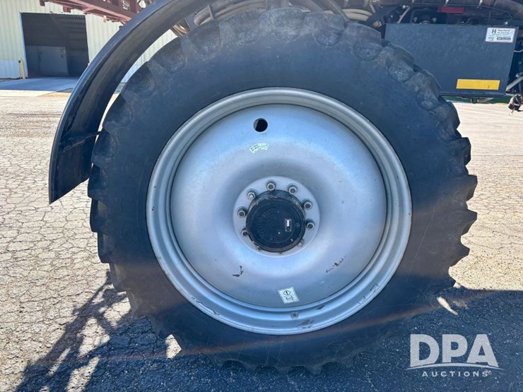 2020-case-ih-patriot-4440-image-50