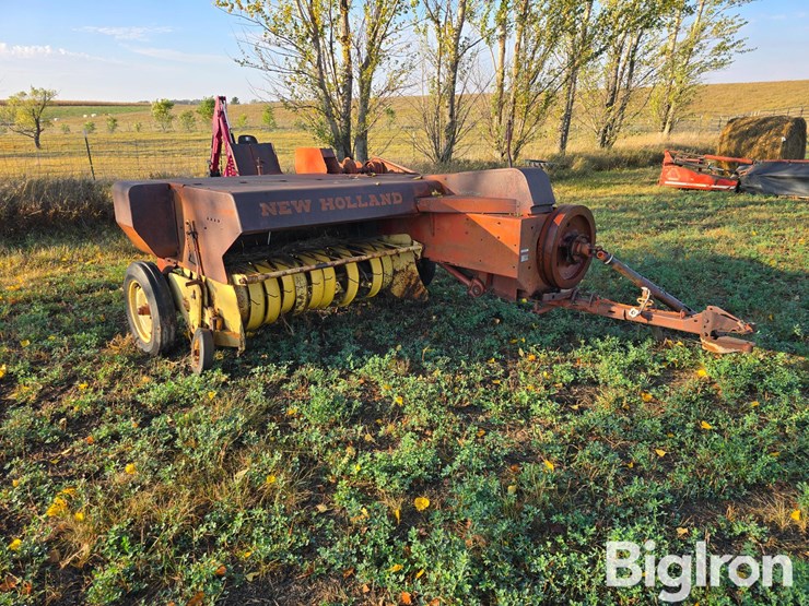 new-holland-268-image-3