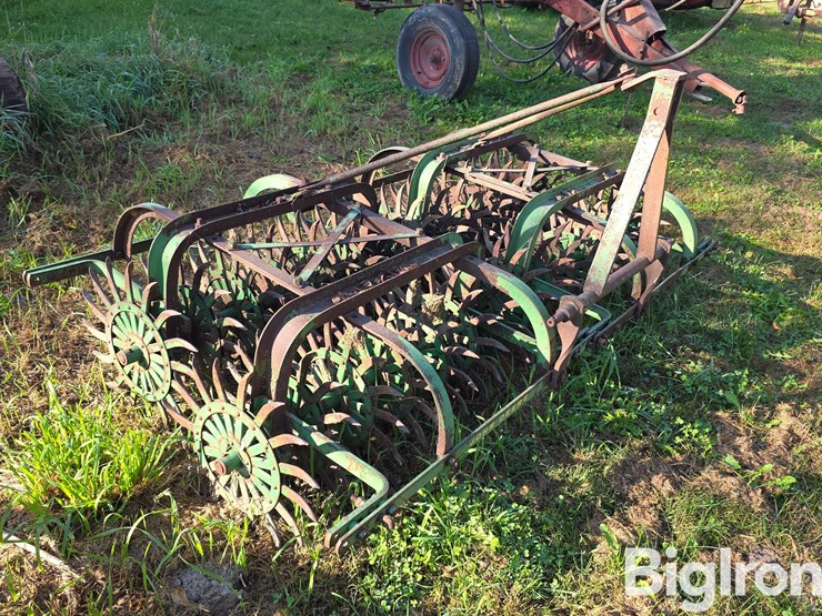 john-deere-7-image-3