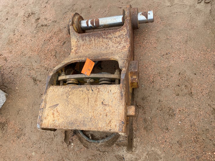 caterpillar-345-image-5