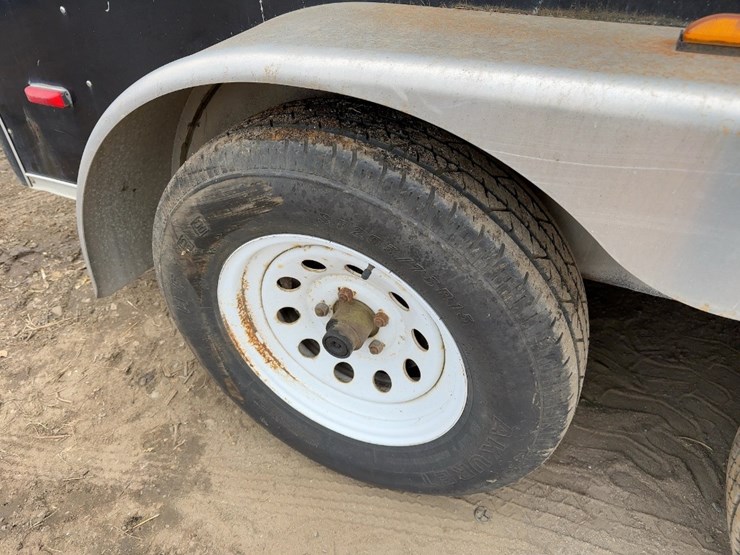 2003-kz-kargo-12'-t/a-enclosed-trailer-image-10