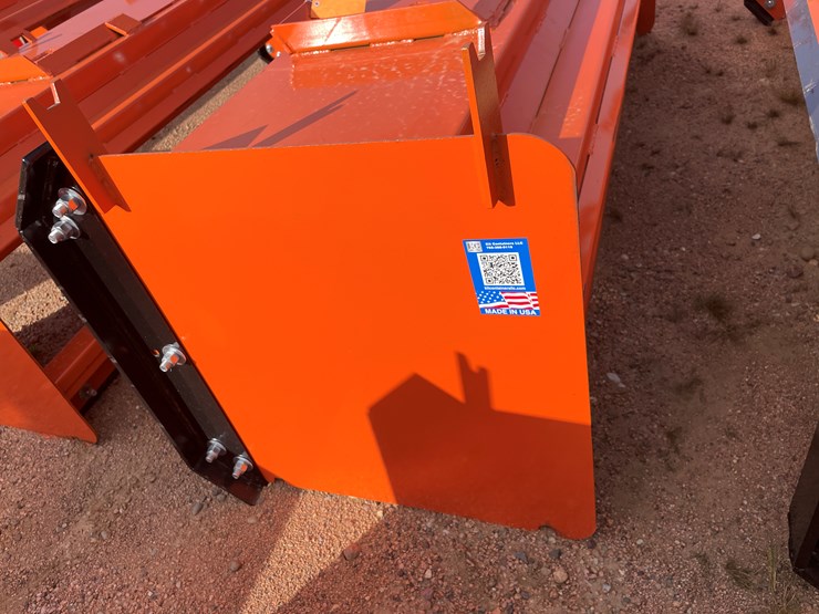 #4075-•-8'-hd-snow-pusher-with-pull-back-attachment-image-2