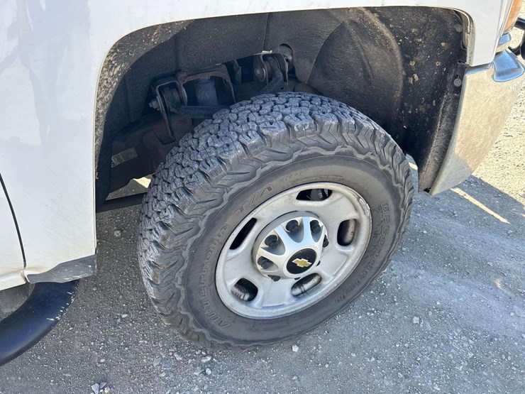 2016-chevrolet-silverado-2500-image-31