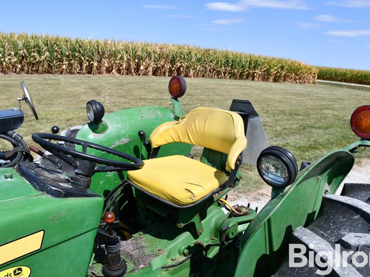 1977-john-deere-2440-image-18