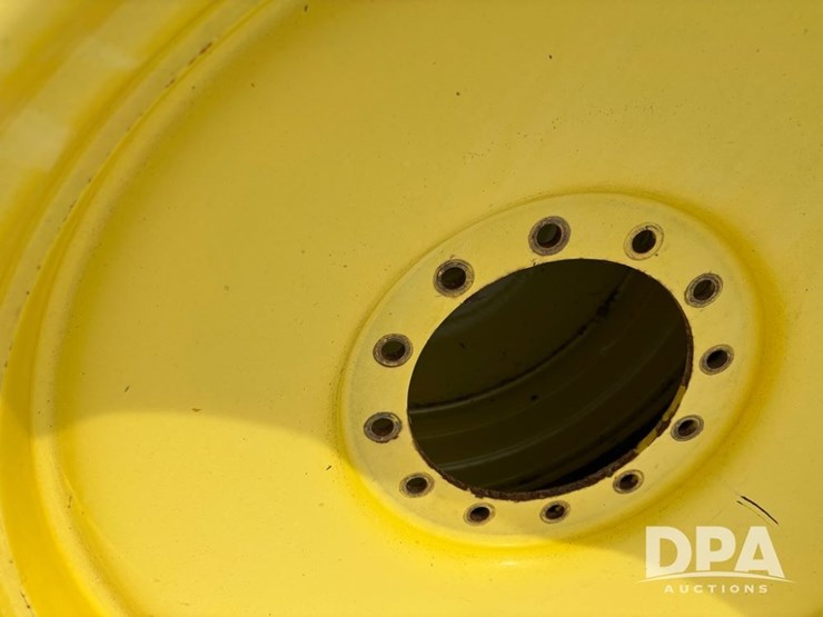 john-deere-r4038-image-6