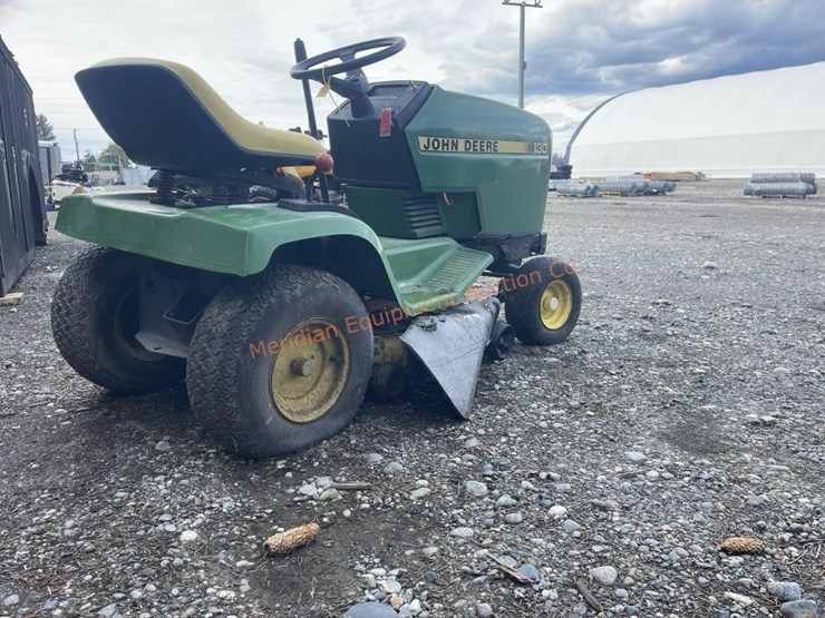 john-deere-130-image-7