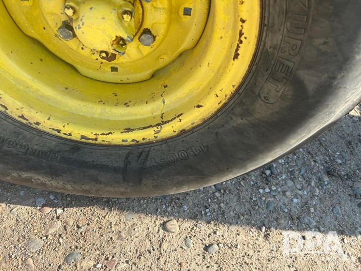 1972-john-deere-4320-image-13