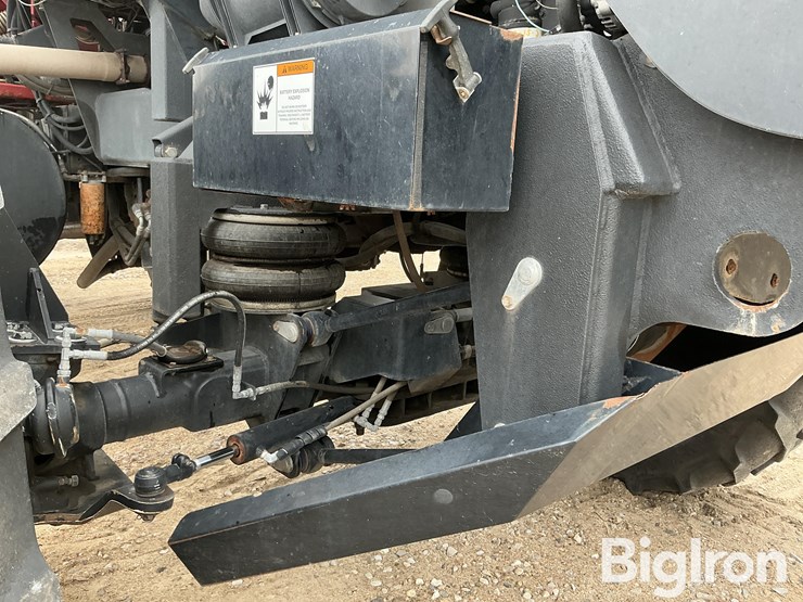 2016-case-ih-810-image-17