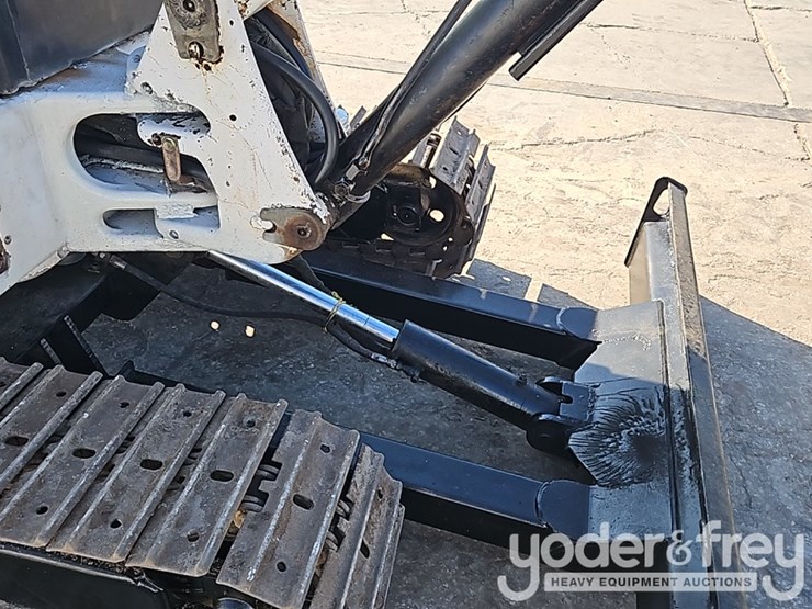 bobcat-331g-image-12