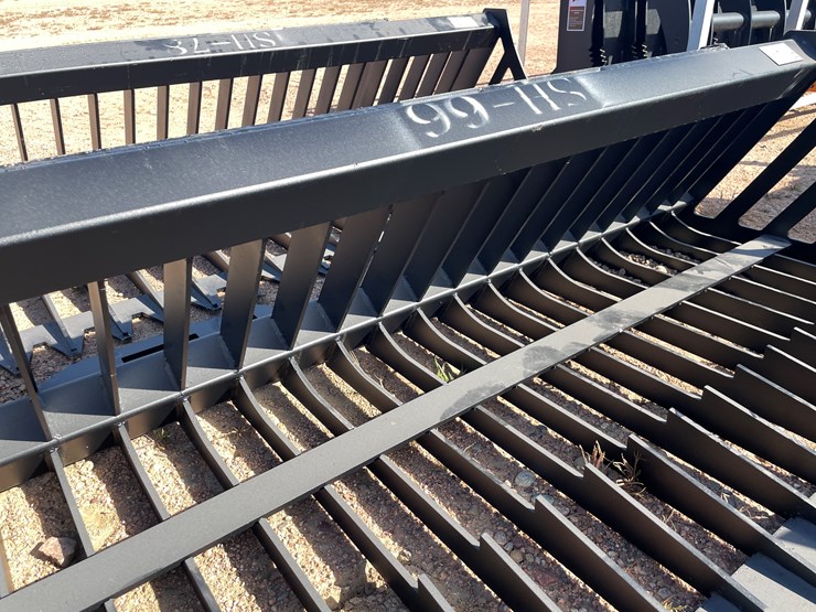 #4109-•-66"-rock-bucket-attachment-image-4