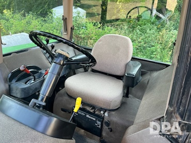 1989-john-deere-4555-image-6