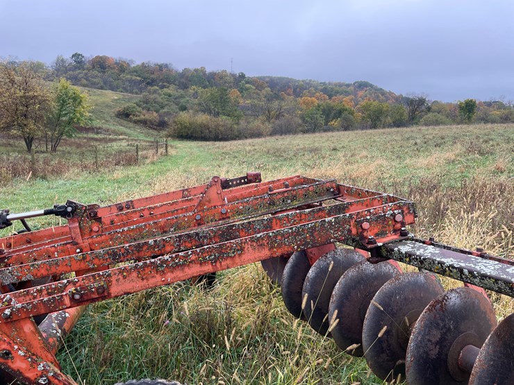 #8112-•-disc-image-11