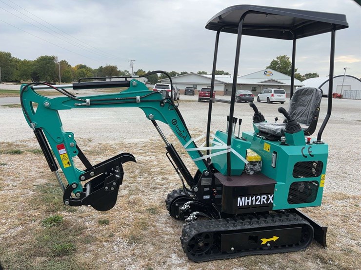 mini-excavator-mh12rx-image-2