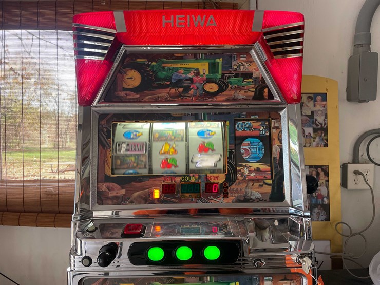 #6628-•-john-deere-poker-machine-image-2