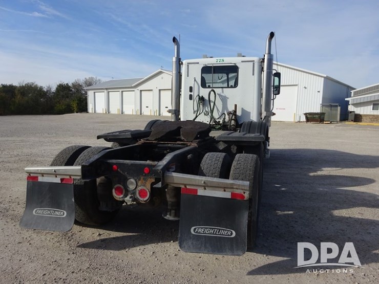 2018-freightliner-coronado-day-cab-glider-truck-(pz13985,-unit-775)-image-25
