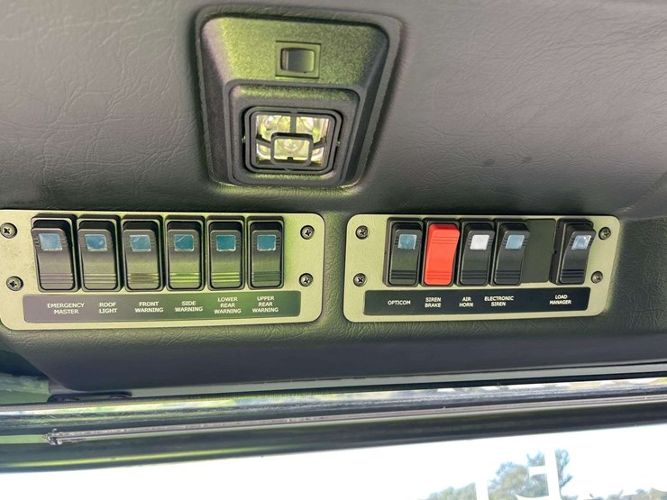 2007-pierce-dash-image-22