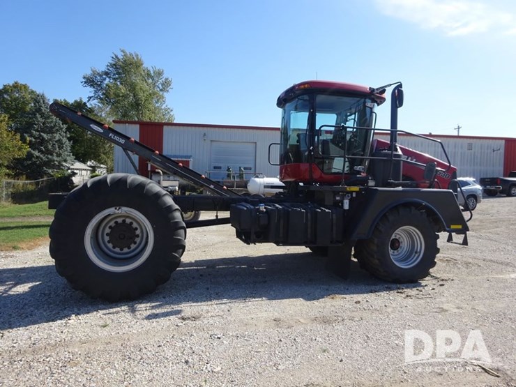 2011-case-ih-titan-4530-image-15