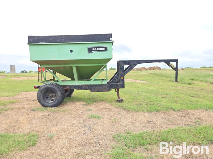 2001-parker-2000-image-4