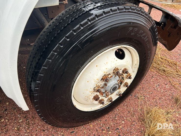 1993-international-4700-image-13