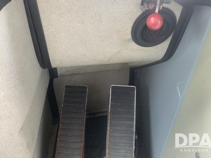 2001-mci-102-el3-image-62