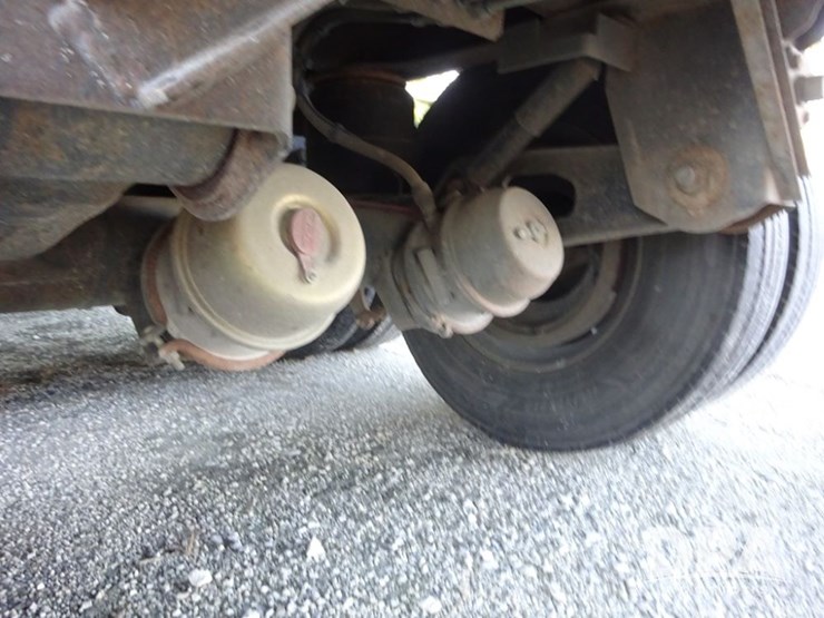 2018-wilson-hopper-bottom-image-50