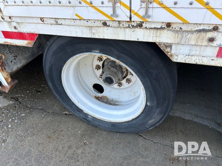 2006-kentucky-trailer-image-8