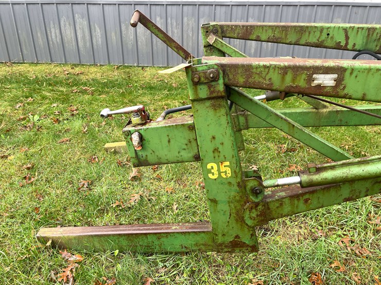 john-deere-35-image-15