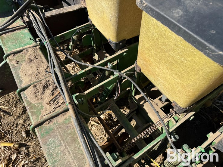john-deere-7100-image-20