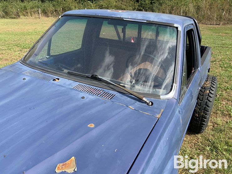 1986-jeep-fc170-image-9