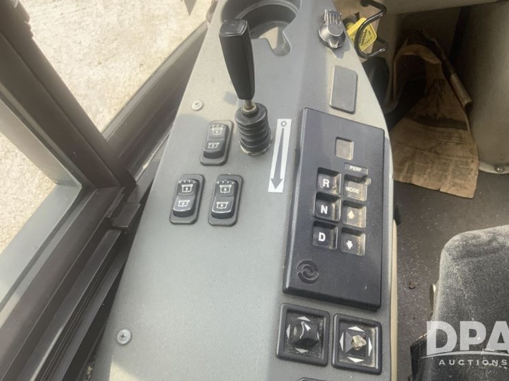 2001-mci-102-el3-image-57