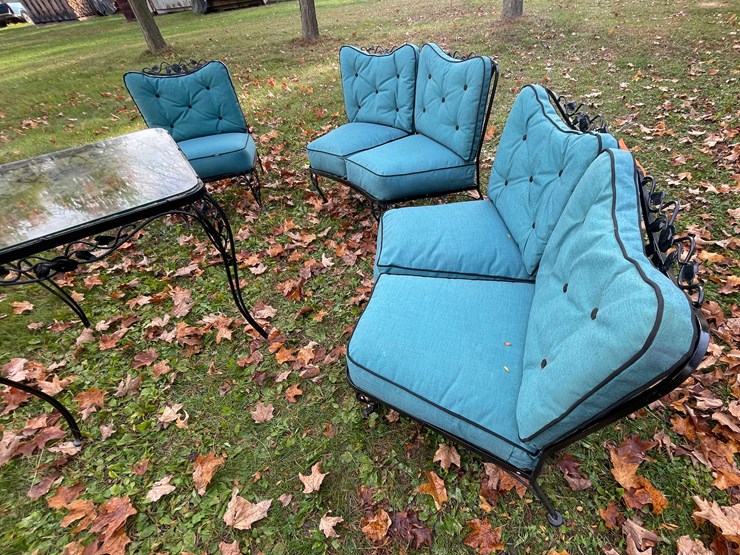 #6633-•-antique-iron-furniture-image-19