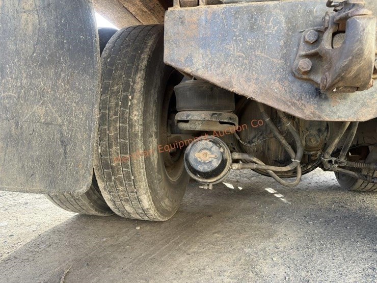 1995-kenworth-t600-image-28