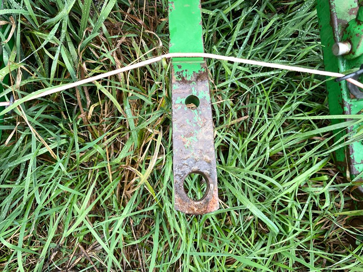 john-deere-3010-image-14