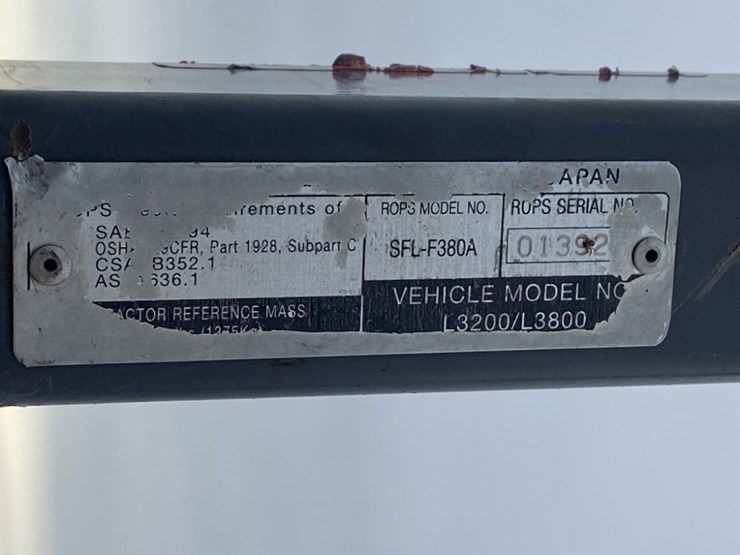 2010-kubota-l3200-image-13