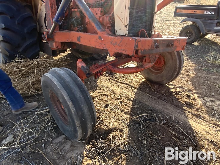 case-1032-2wd-tractor-image-16