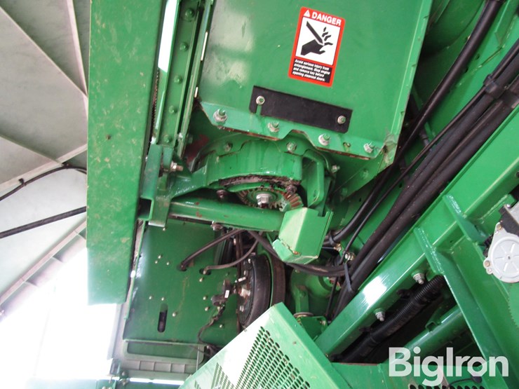 2013-john-deere-s660-image-19