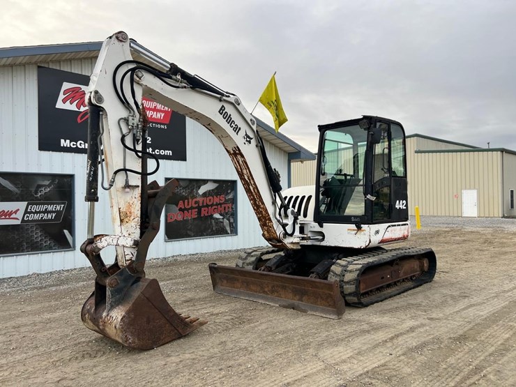 bobcat-442-image-2