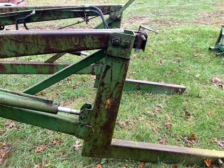 john-deere-35-image-18