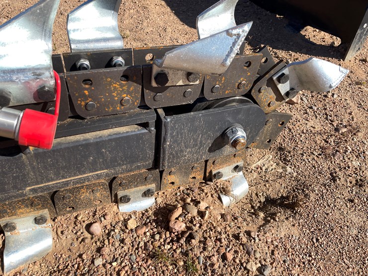 #4096-•-wolverine-hydraulic-trencher-attachment-image-19