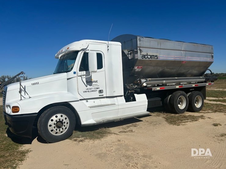 2006-freightliner-century-dry-truck-(cp1180-unit-16052)-image-2