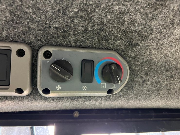 bobcat-s175-image-25