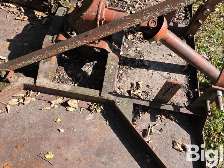 bush-hog-305-image-12