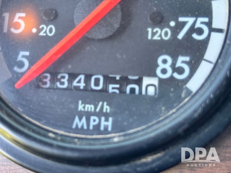 1993-freightliner-fld120-image-97