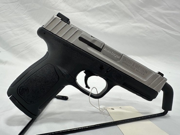 #2025-00030-•-smith-and-wesson-sd9-ve-pistol-image-16