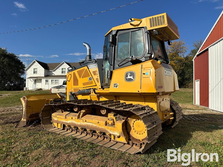 2016-deere-700k-lgp-image-11