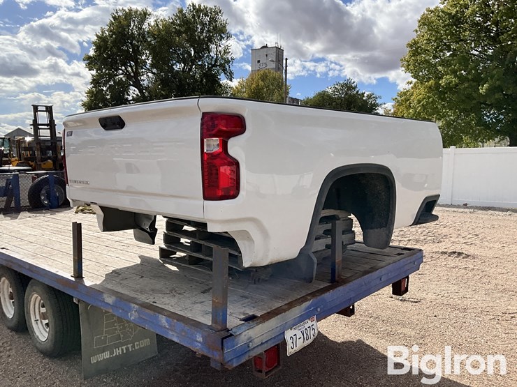 chevrolet-silverado-2500-image-5