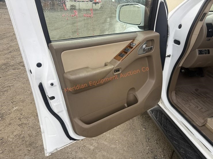 2005-nissan-pathfinder-le-image-29