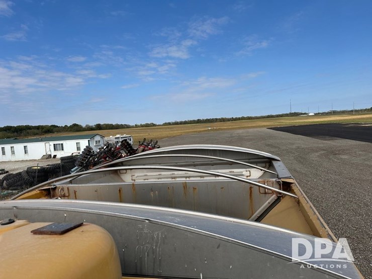 2017-ag-chem-rg1100b-image-32