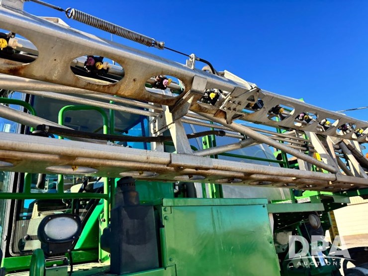 2013-john-deere-4830-image-94